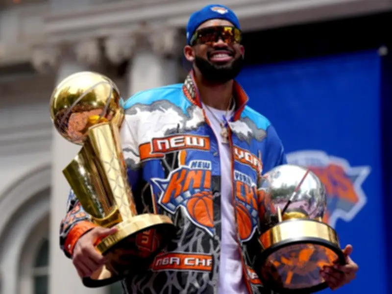 Raptors' Barrett, Quickley Honored at Knicks Championship Parade