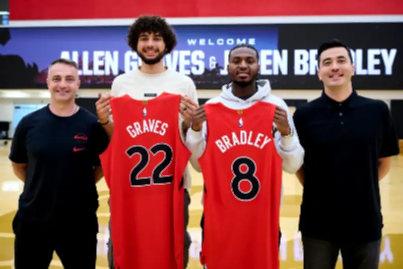 Raptors introduce 2026 draft picks Allen Graves, Jaden Bradley in Toronto
