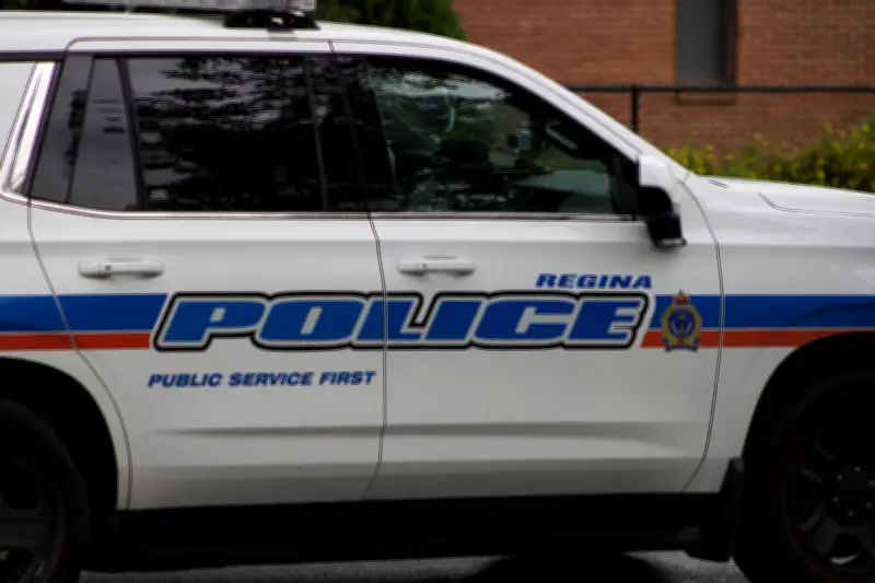 Regina man arrested after waving weapon at downtown intersection