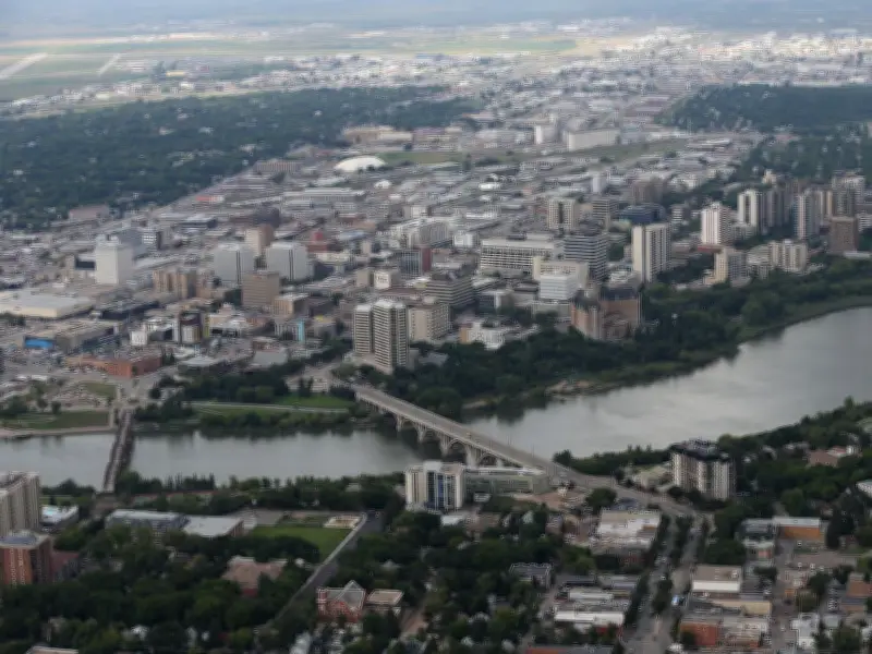 Saskatchewan's Seller Market: Homebuyers Face Shrinking Inventory and Record Prices