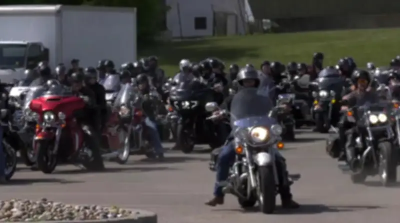 Saskatoon Ride for Dad draws hundreds to raise prostate cancer awareness