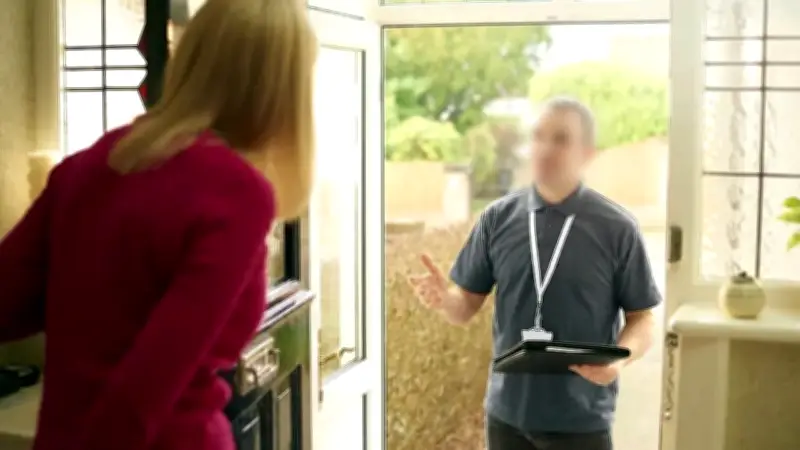 Scammers Pose as Defunct Government Rebate Program in Door-to-Door Fraud