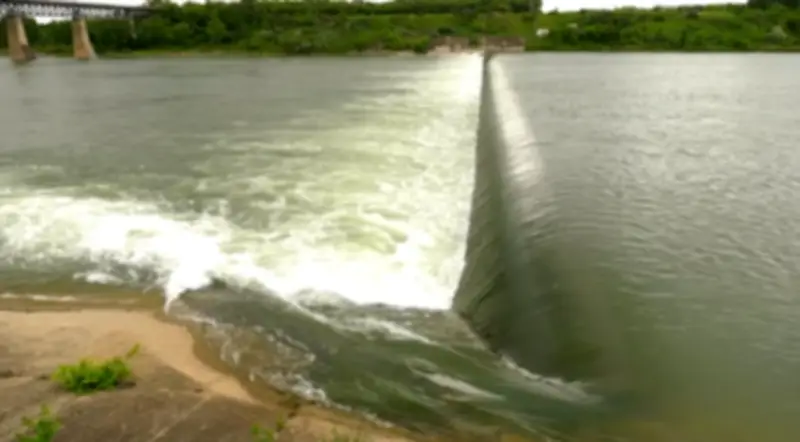 Search Continues for Missing Jet Skier as Saskatoon Warns River Still Dangerous