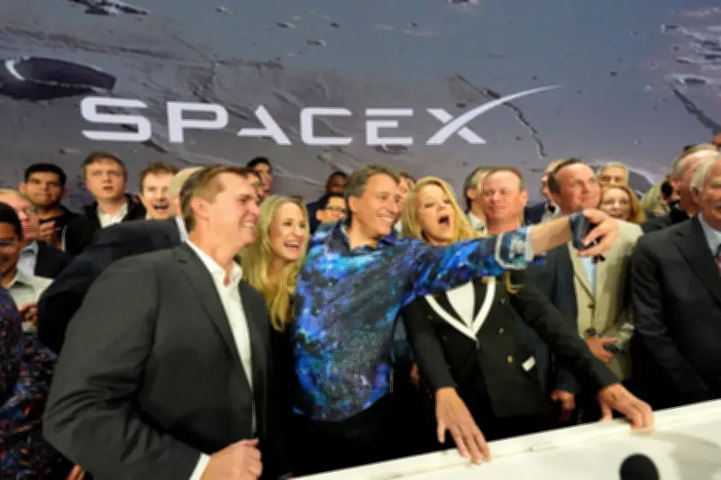 SpaceX Set to Vault Past Amazon in Market Value as Shares Extend IPO Surge