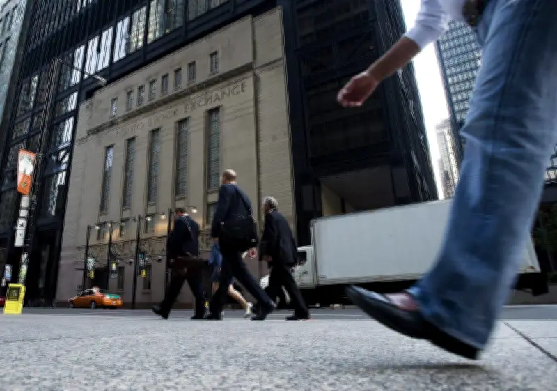S&P/TSX Composite Drops Over 100 Points Amid Market Uncertainty