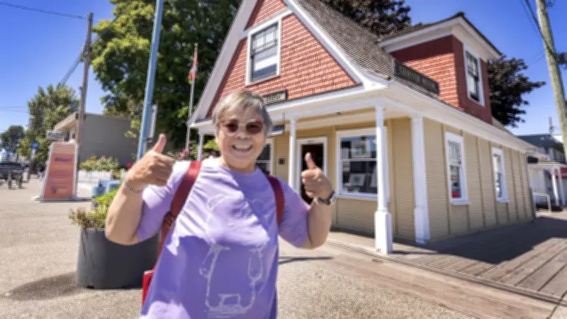 Steveston's Seafood Scene: 65+ Restaurants on Bayview and Moncton Streets