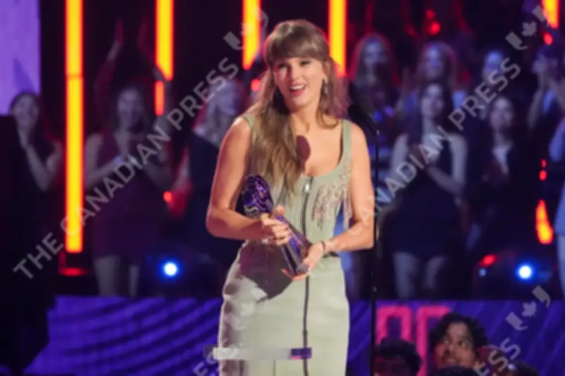 Taylor Swift Announces New Song for 'Toy Story 5'