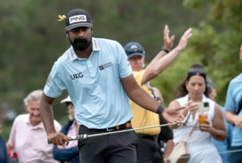 Theegala Leads RBC Canadian Open; Svensson Top Canadian