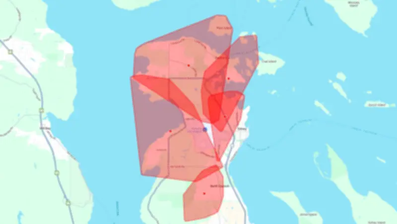 Thousands Without Power on Saanich Peninsula After Trees Down Lines