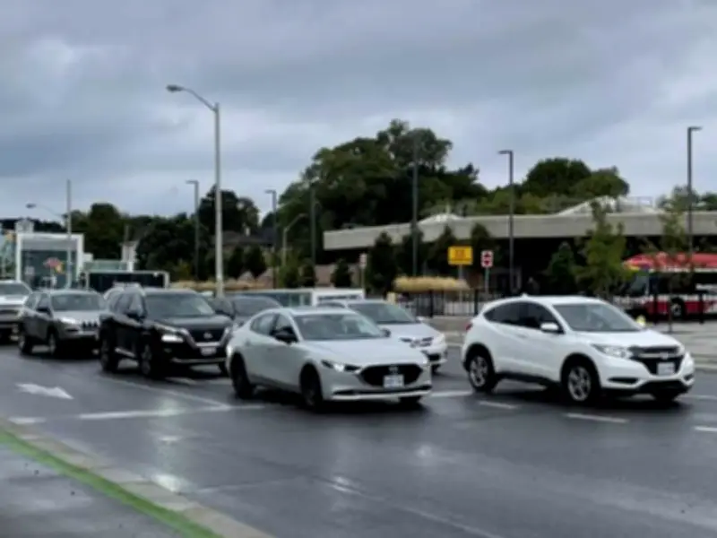 Toronto Seeks Public Input on Redesign of Chaotic Eglinton-Allen Intersection
