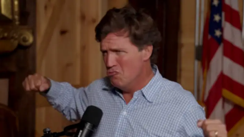 Tucker Carlson Mocks Trump's Iran Threats, Tells Him to 'Shut Up'