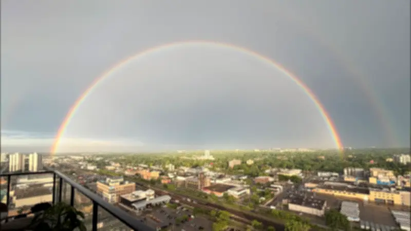 Warm, Sunny Weather to Build Through Weekend Before Possible Showers Monday