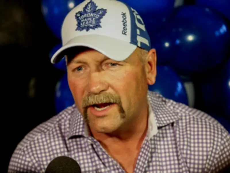 Wendel Clark, Matthew Schaefer offer NHL Draft first-overall advice to top pick