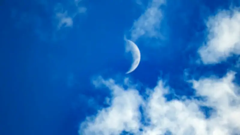 Why Summer Is Worst for Stargazing: Blue Origin Explosion and Artemis III
