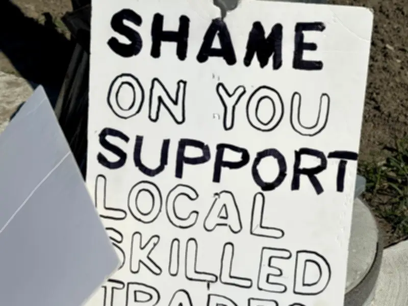Windsor Ironworkers Protest Costco for Not Hiring Local Trades