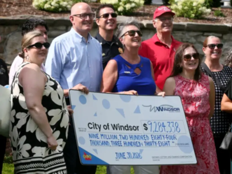Windsor receives $9M cheque, unveils OLG garden in Dieppe Gardens