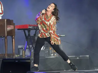 Alanis Morissette, Michael Buble to Perform at Toronto World Cup Opening
