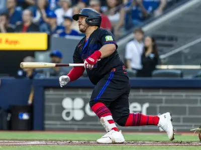 Alejandro Kirk Shines in Return as Blue Jays Defeat Yankees 8-5