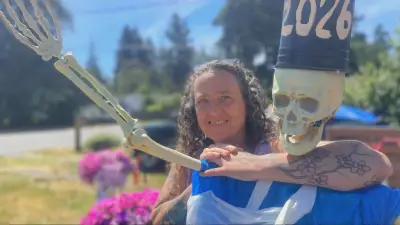B.C. Woman Uses Giant Skeletons to Spread Joy Year-Round