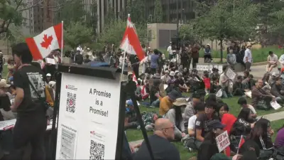 Calgary's Hong Kong community rallies for faster immigration process