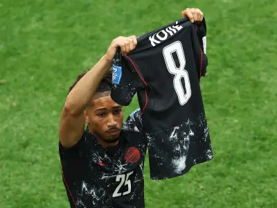 Canada Crushes Qatar 6-0 in World Cup, Loses Star Player Kone to Injury