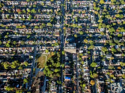 Cheaper Oil Slightly Eases Canadian Mortgage Rates: Analysis