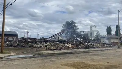 Fire Destroys Wetaskiwin Memorial Arts Centre
