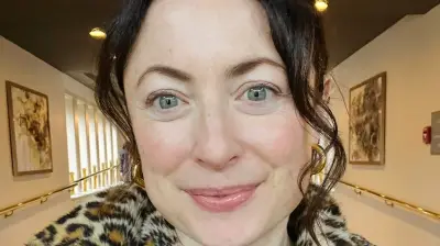 How One Therapy Session Helped Me Stop People-Pleasing and Choose Myself