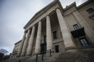Manitoba Poverty Report Card Shows Improvement, But Advocate Calls for More