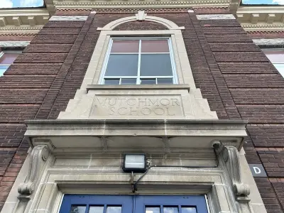 Mutchmor Public School Cancels Drag Storytime Event During Pride Month