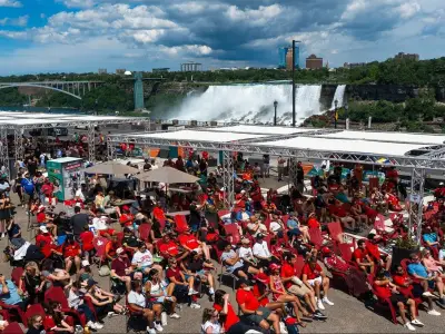 Mysterious World Cup Fan Freddy Visits Niagara Falls, Tries Poutine