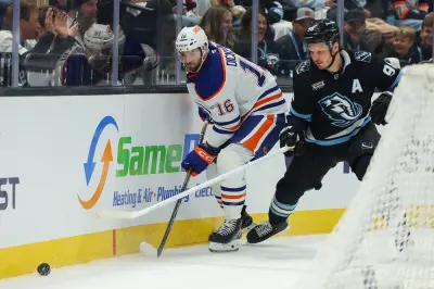 Oilers Re-Sign Jason Dickinson to 5-Year, $20 Million Deal