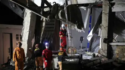 Philippines Earthquake Kills 37, Displaces Thousands in 7.8 Magnitude Quake