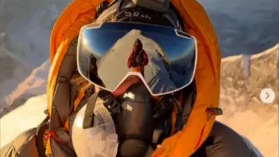 Pointe-Claire Woman with Stage 4 Cancer Conquers Mount Everest