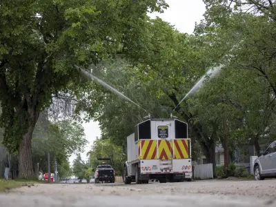 Regina Begins Annual Cankerworm Spraying Program on 4,000 Trees