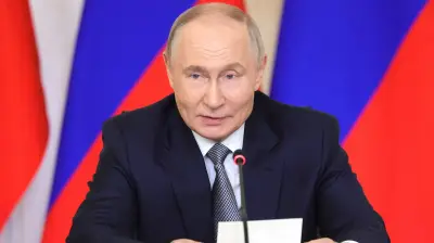 Russian Hardliners Urge Putin to Abandon Diplomacy After Ukrainian Drone Strikes