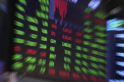 S&P/TSX Composite Surges Over 300 Points in Broad Market Rally