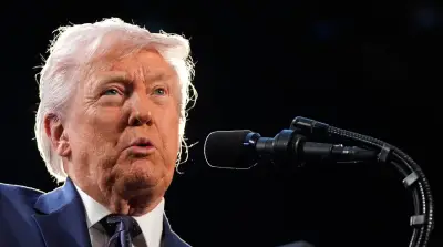 Supreme Court Overturns Precedent, Grants Trump Power to Fire Agency Heads