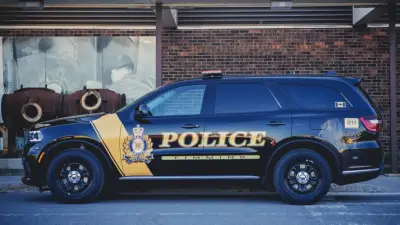 Timmins Police Arrest Owner After Confronting Suspect Who Broke Window