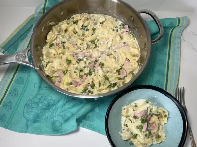 Tortellini alla Panna: Quick Creamy Weeknight Pasta Recipe