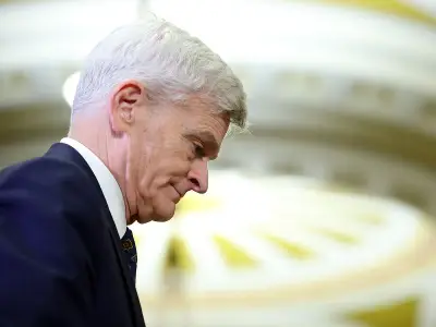 Trump, Senate Republicans Clash Over Iran War and Housing Bill Veto Threat