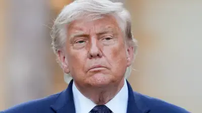 Trump Signs Iran MOU at Versailles, Drawing Historical Irony
