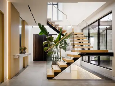 Warm and Homey Contemporary Family Home in Etobicoke