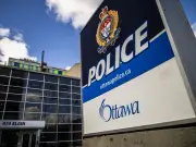 18-Year-Old Arrested at Rideau Centre with Replica Gun and Knife