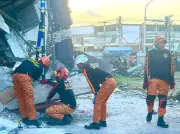 7.8 Magnitude Earthquake in Philippines Kills at Least 32