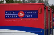 Canada Post workers overwhelmingly approve new five-year contract