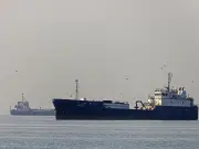Dozens of Ships Evade Iran's Hormuz Blockade with U.S. Aid: Reports