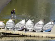 Edmonton dragon boat club seeks public's help after 7 boats lost to rising river