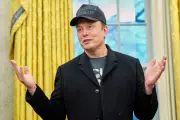 Elon Musk Could Become World's First Trillionaire as SpaceX IPO Nears