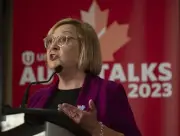 Ford, Autoworkers Union to Meet Today to Kick Off Contract Talks